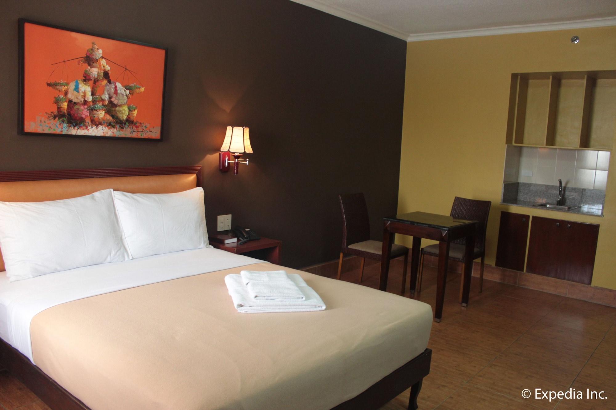 Pamulinawen Hotel Лаоаг Экстерьер фото