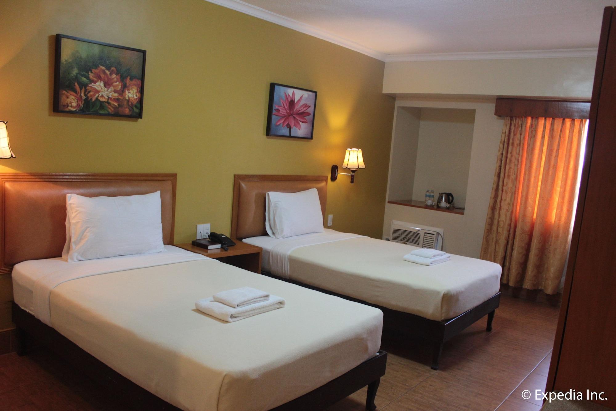Pamulinawen Hotel Лаоаг Экстерьер фото