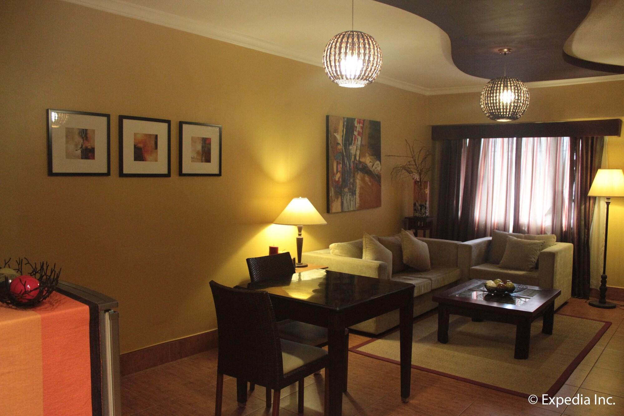 Pamulinawen Hotel Лаоаг Экстерьер фото