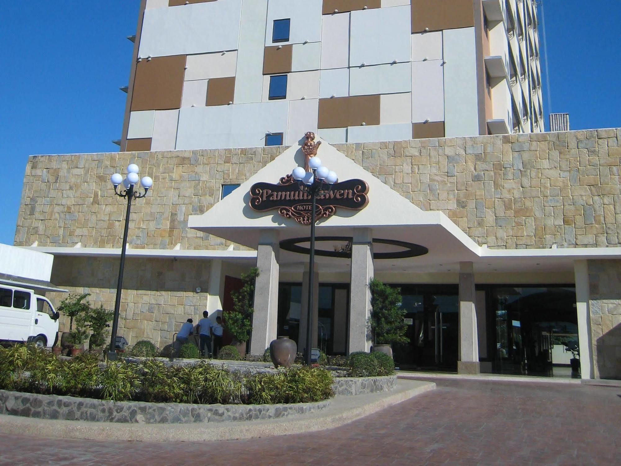 Pamulinawen Hotel Лаоаг Экстерьер фото